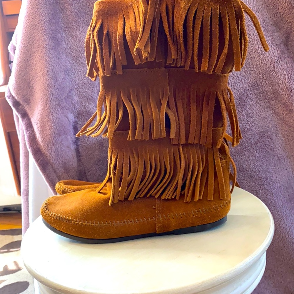 Boots - Picture 1 of 5